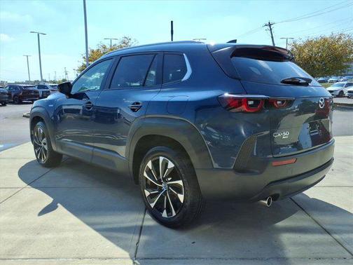2025 Mazda CX-50 Hybrid Premium Plus Package