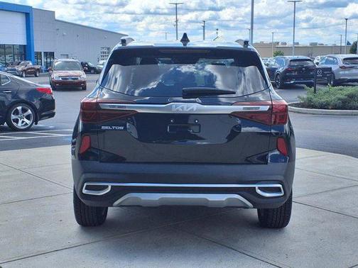 2023 Kia Seltos S