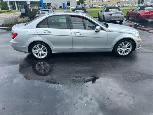 2012 Mercedes-Benz C-Class C 300 4MATIC Luxury