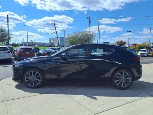 2023 Mazda Mazda3 FWD w/Preferred Package
