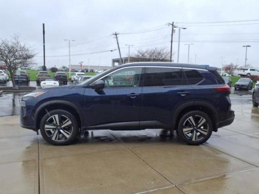 2024 Nissan Rogue SL