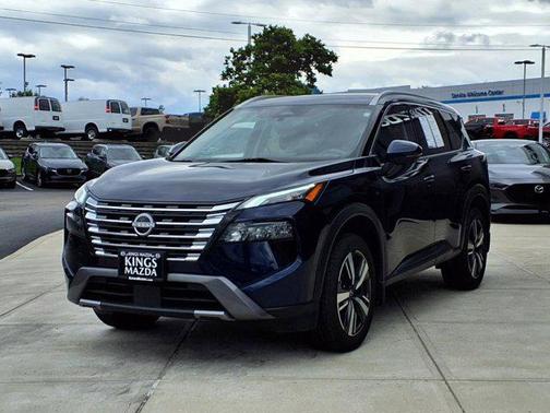 2024 Nissan Rogue SL