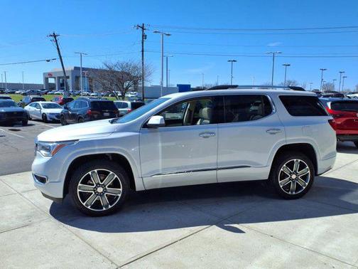 2018 GMC Acadia Denali