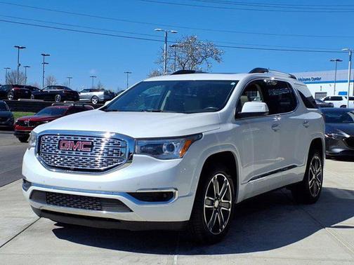 2018 GMC Acadia Denali