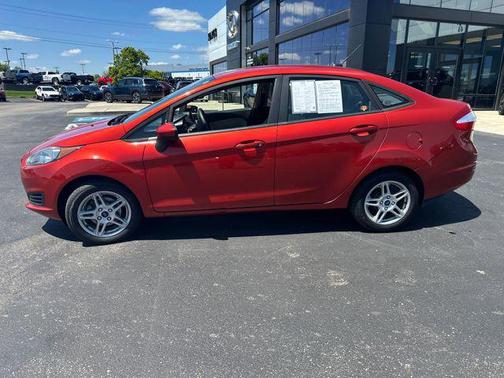 Chili Pepper Red 2019 Ford Fiesta SE
