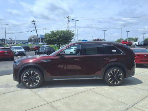 2025 Mazda CX-90 PHEV Premium Plus