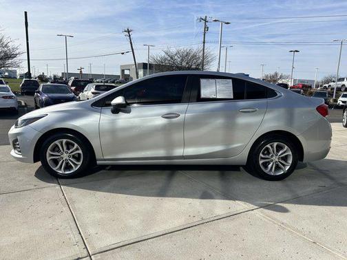 2019 Chevrolet Cruze LT
