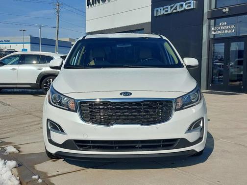 Photo 2 of 27 of 2019 Kia Sedona EX