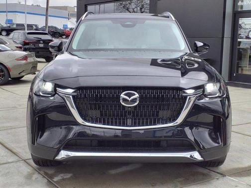 2025 Mazda CX-90 PHEV Premium Plus