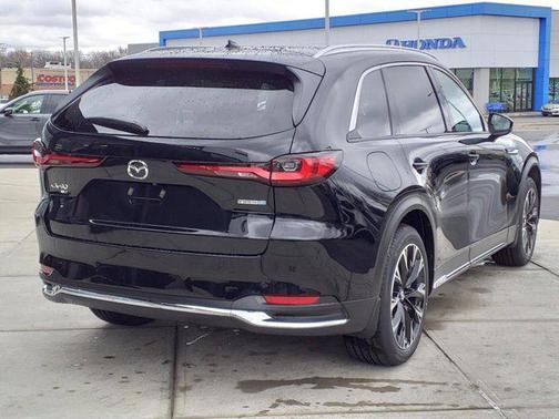 2025 Mazda CX-90 PHEV Premium Plus