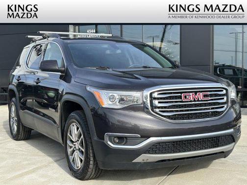 2017 GMC Acadia SLE-2