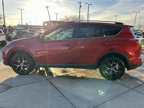 2016 Toyota RAV4 SE