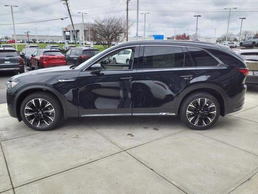2025 Mazda CX-90 PHEV Premium Plus