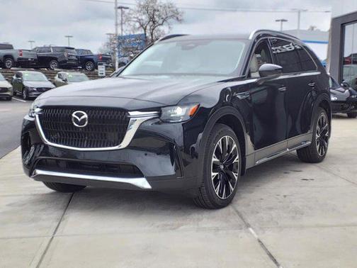 2025 Mazda CX-90 PHEV Premium Plus