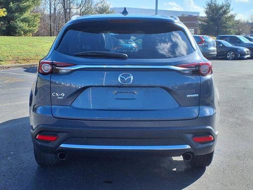 2022 Mazda CX-9 Carbon Edition