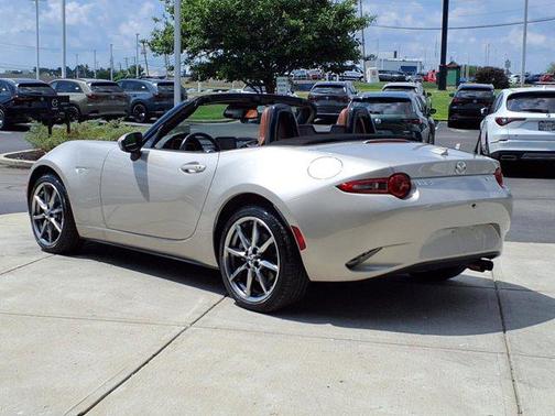 2022 Mazda MX-5 Miata Grand Touring