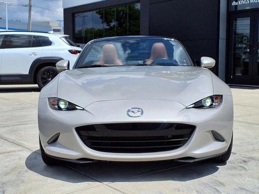 2022 Mazda MX-5 Miata Grand Touring