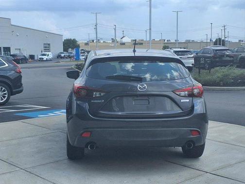 2015 Mazda Mazda3 i Touring