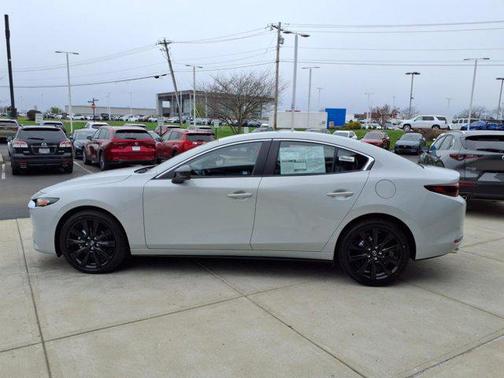 2025 Mazda Mazda3 FWD w/Select Package