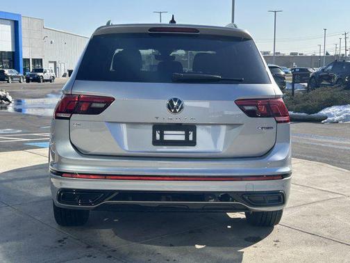 2022 Volkswagen Tiguan 2.0T SE R-Line Black 4MOTION