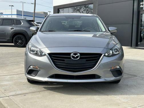 2016 Mazda Mazda3 i Sport