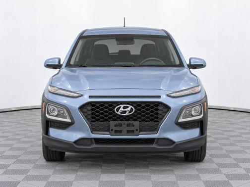 Sonic Silver 2019 Hyundai KONA SE