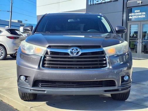 2015 Toyota Highlander LE