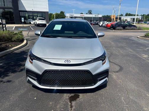 Classic Silver Metallic 2020 Toyota Corolla SE