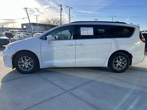 2021 Chrysler Pacifica Touring