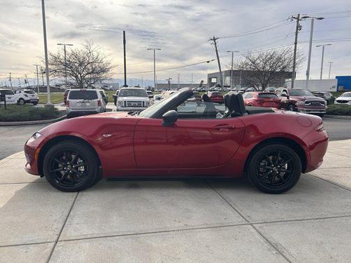 2025 Mazda MX-5 Miata Sport