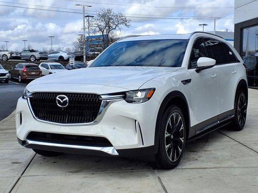 2025 Mazda CX-90 PHEV Premium Plus