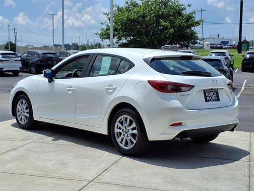 2018 Mazda Mazda3 Sport