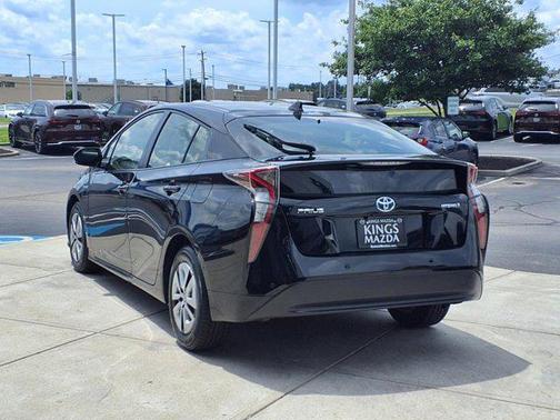 2017 Toyota Prius Four