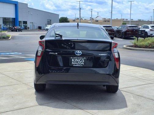 2017 Toyota Prius Four