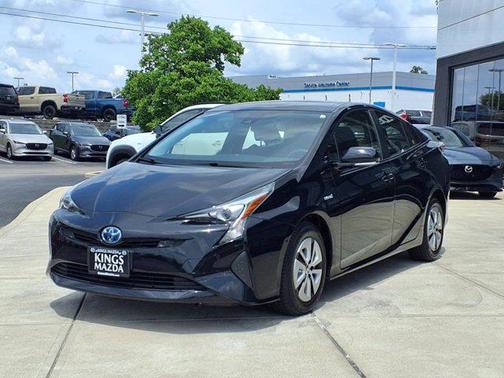 2017 Toyota Prius Four