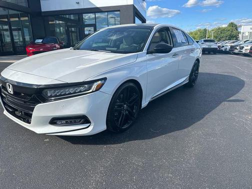 Platinum White Pearl 2020 Honda Accord Touring 2.0T