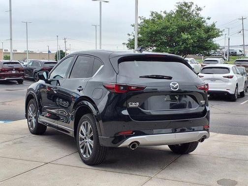 2024 Mazda CX-5 Signature