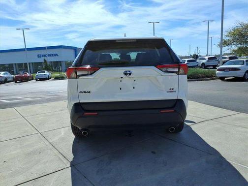 2024 Toyota RAV4 Hybrid LE