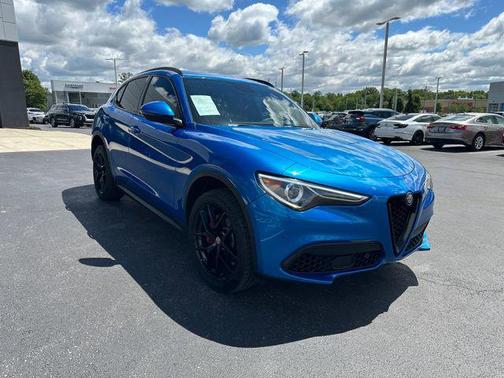 Misano Blue Metallic 2018 Alfa Romeo Stelvio Ti Sport