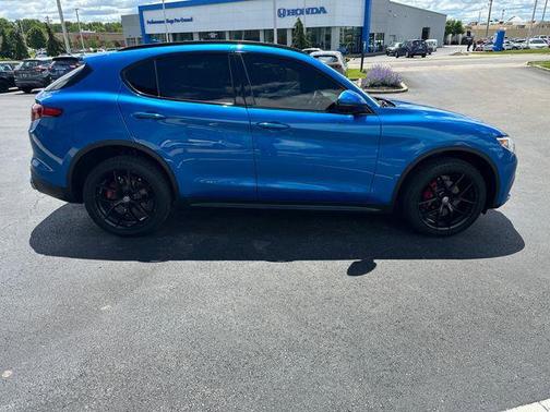 Misano Blue Metallic 2018 Alfa Romeo Stelvio Ti Sport