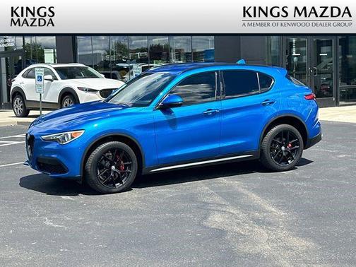 Misano Blue Metallic 2018 Alfa Romeo Stelvio Ti Sport