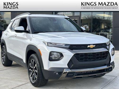 Summit White 2023 Chevrolet Trailblazer ACTIV SUV