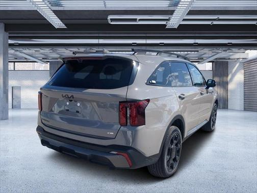 2025 Kia Sorento SX