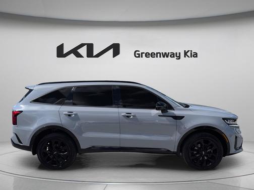 Wolf Gray 2022 Kia Sorento SX