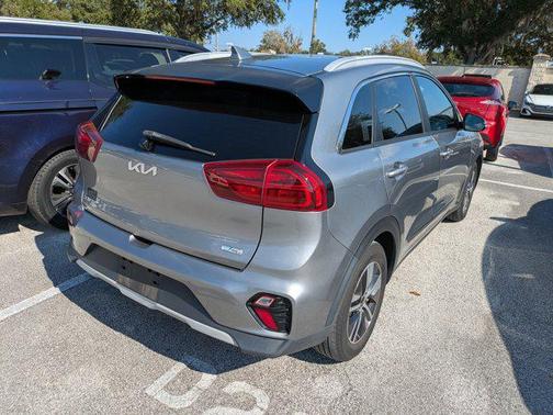 2022 Kia Niro Plug-In Hybrid EX Premium