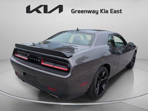 Granite Pearlcoat 2016 Dodge Challenger SXT