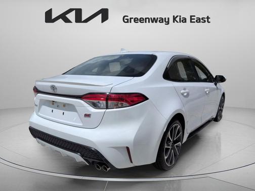 Super White 2021 Toyota Corolla SE