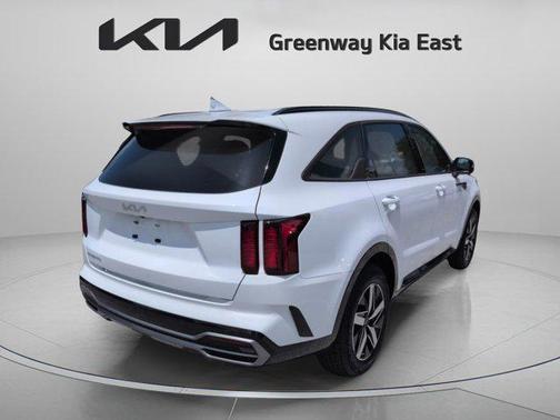 Glacial White Pearl 2023 Kia Sorento S