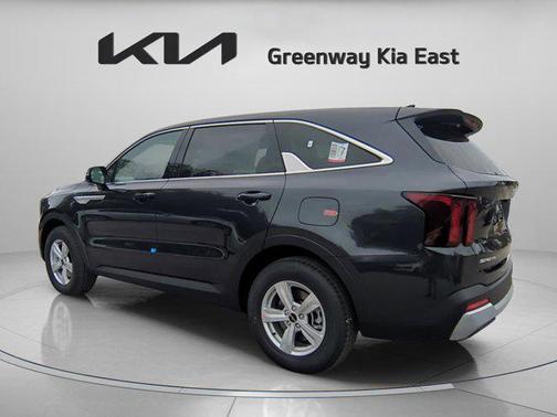 2025 Kia Sorento LX