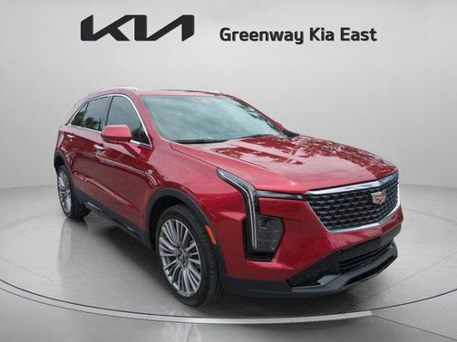 2024 Cadillac XT4 Premium Luxury
